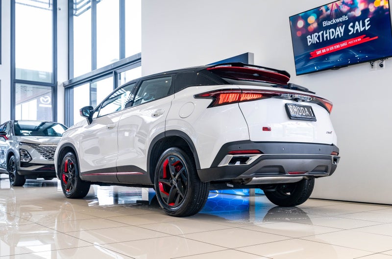 2024 Omoda C5 Ex 1.5Pt/9Cvt image 3