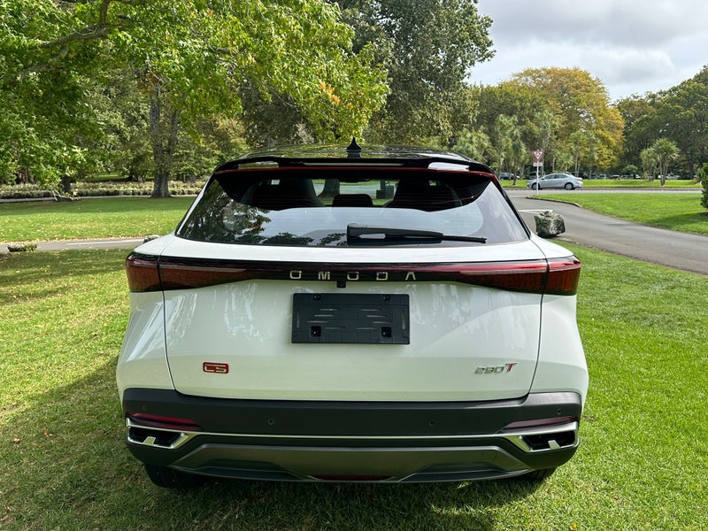 2024 Omoda C5 GT 1.6L Petrol 7 Speed Auto image 5