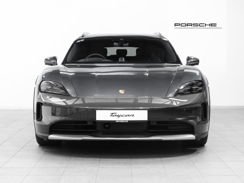 2024 Porsche Taycan 4 Cross Turismo II image 3