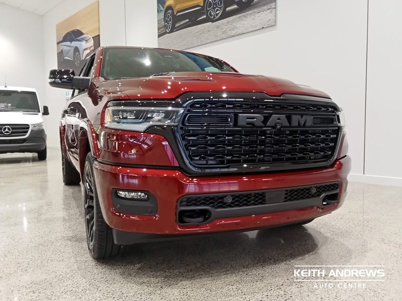 2024 Ram 1500 Limited I6 Rb Night image 3