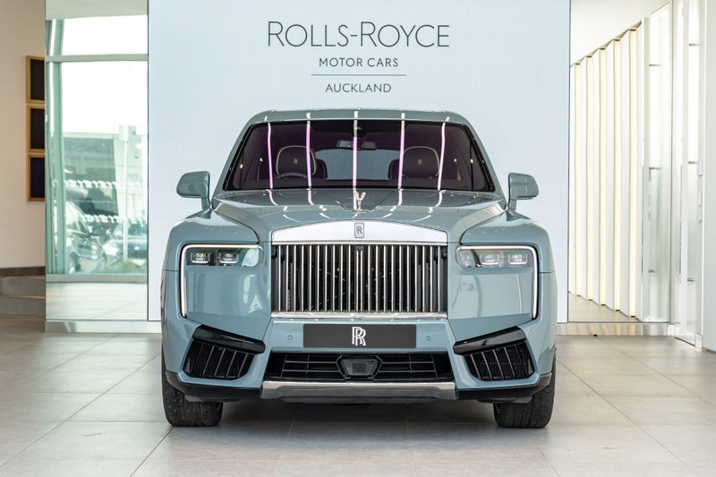 2024 Rolls-Royce Cullinan Series II image 2