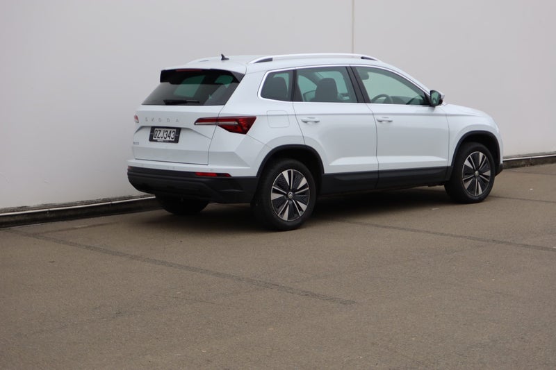 2024 Skoda Karoq TSI 110kW image 3
