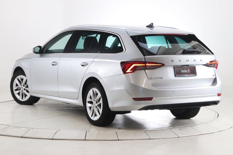 2024 Skoda Octavia Wagon Style iV 150kW image 4