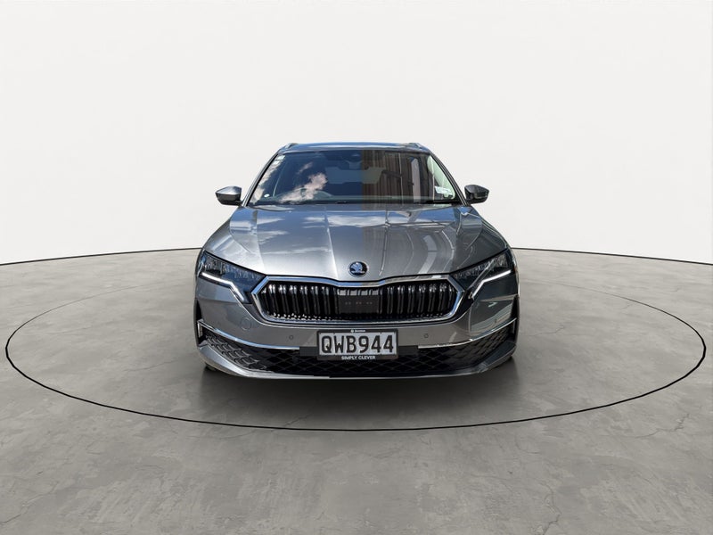 2024 Skoda Octavia Wagon TSI 110kW image 2