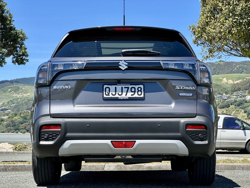 2024 Suzuki S-Cross JLX HYBRID 2WD 1.4PM image 5
