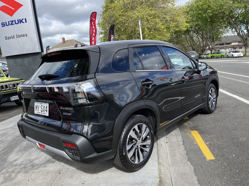 2024 Suzuki S-Cross JLX Hybrid 2WD image 4
