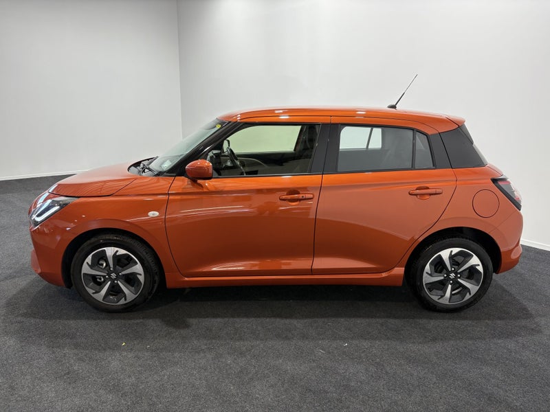 2024 Suzuki Swift GLS image 4