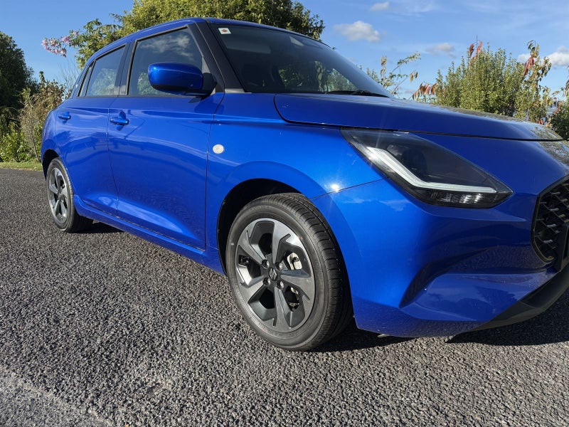 2024 Suzuki Swift GLSC image 2