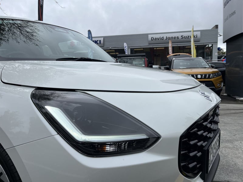 2024 Suzuki Swift RSC image 2