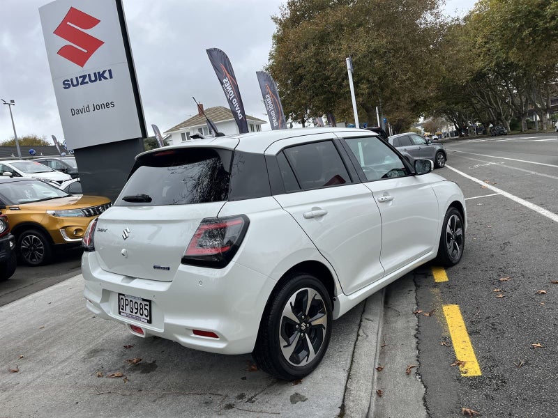 2024 Suzuki Swift RSC image 5