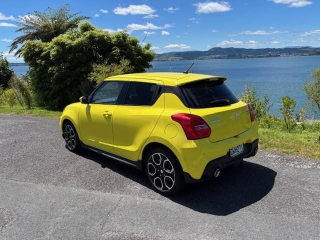 2024 Suzuki Swift SPORT image 5