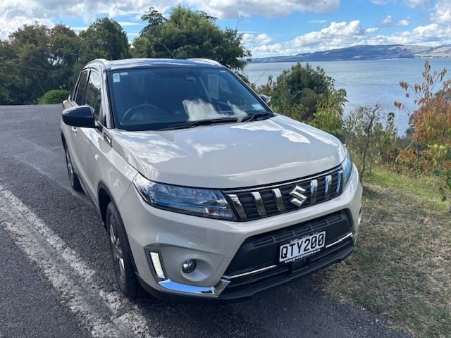2024 Suzuki Vitara JX Hybrid 2WD image 1
