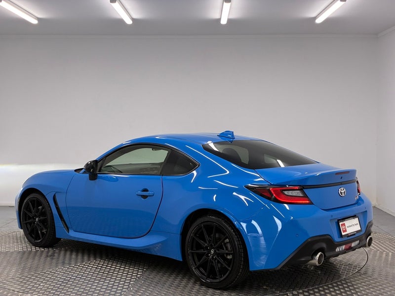 2024 Toyota 86 GR RZ 2.4P Couple image 5