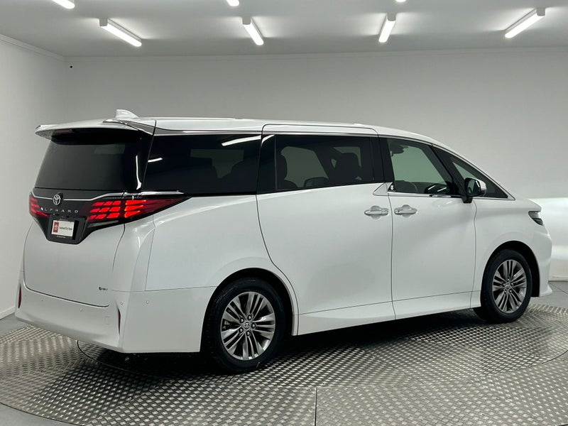2024 Toyota Alphard 2.5 Hybrid Z 7 Seater image 3