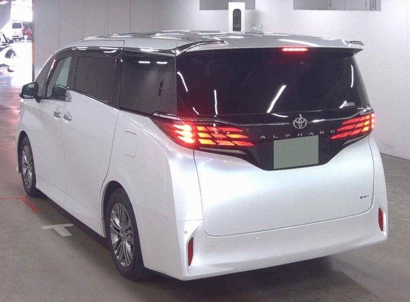2024 Toyota Alphard 2.5 Hybrid Z 7 Seats 5 Dr C... image 3