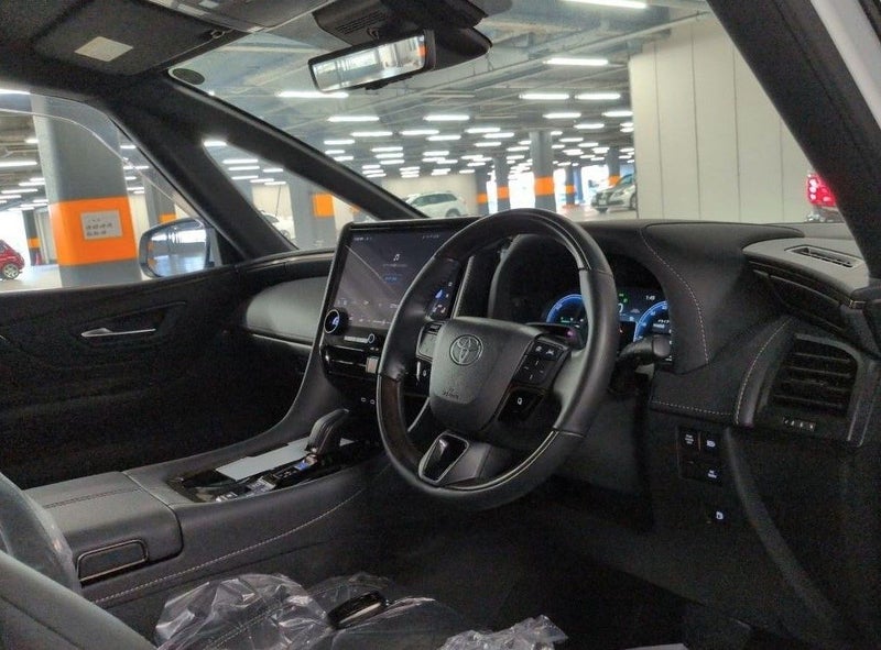 2024 Toyota Alphard 2.5 Hybrid Z 7 Seats 5 Dr C... image 5