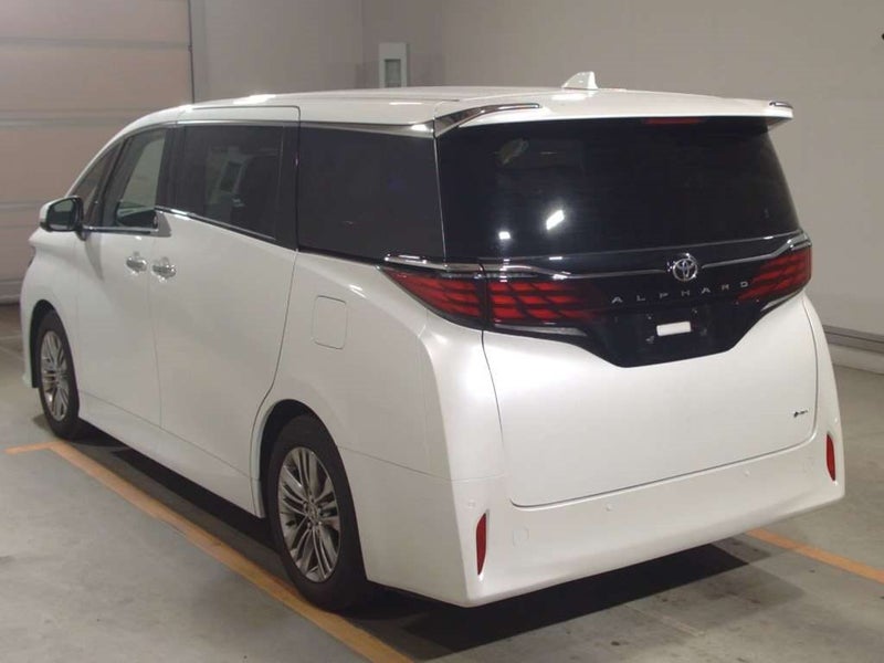 2024 Toyota Alphard 2.5 Hybrid Z 7 Seats 5 Dr W... image 4