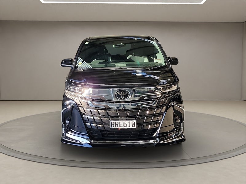 2024 Toyota Alphard 2.5L Hybrid Z 2WD People Mover image 2