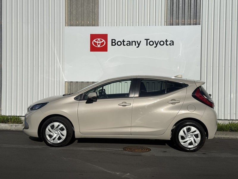 2024 Toyota Aqua 1.5 Hybrid G 5 Dr Hatch CVT 2WD image 4