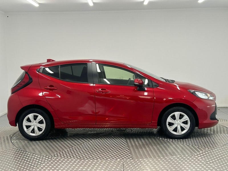 2024 Toyota Aqua 1.5 Hybrid X image 2