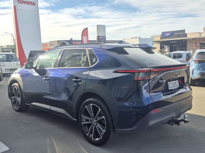 2024 Toyota bZ4X Motion AWD 71KWH AWD image 5