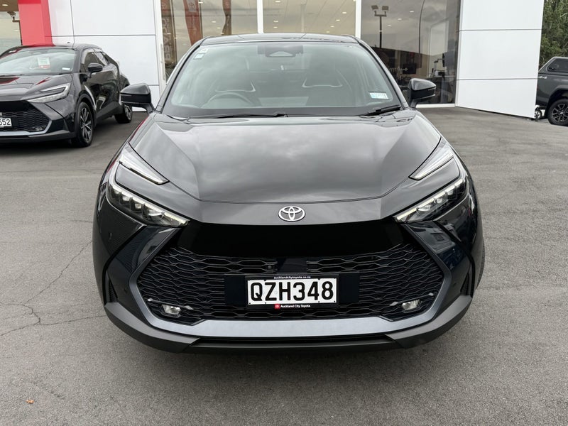 2024 Toyota C-HR Limited 1.8P HEV CVT FWD SUV/5... image 3