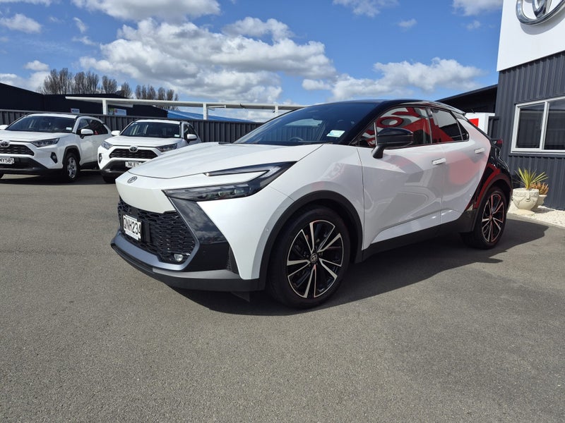 2024 Toyota C-HR Limited 1.8P Hybrid FWD Automa... image 4