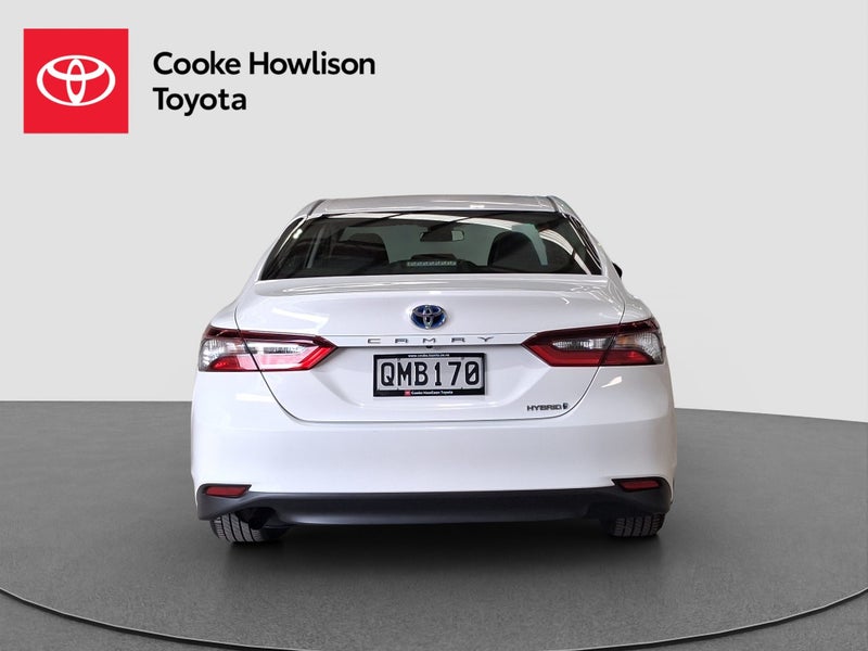 2024 Toyota Camry GX 2.5L Hybrid image 5