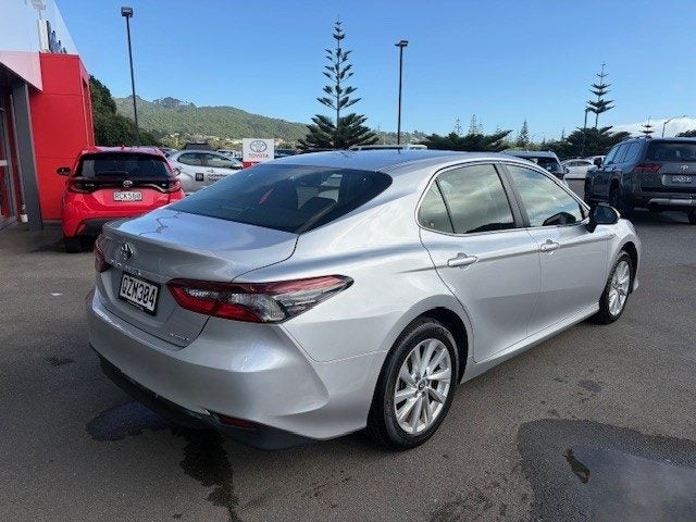 2024 Toyota Camry GX 2.5P HEV image 4