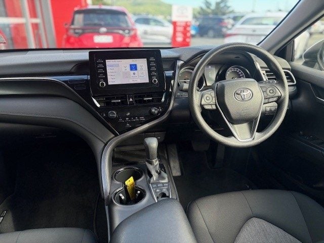 2024 Toyota Camry GX 2.5P HEV image 5