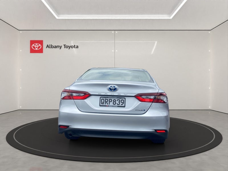 2024 Toyota Camry GX 2.5P HEV ECVT FWD SD/4D/5S... image 4