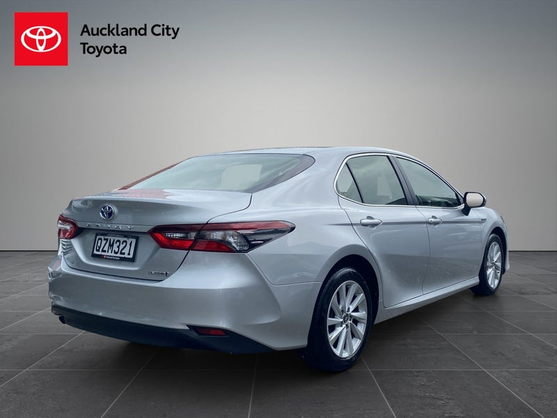 2024 Toyota Camry GX 2.5P HEV ECVT FWD SD/4D/5S image 3