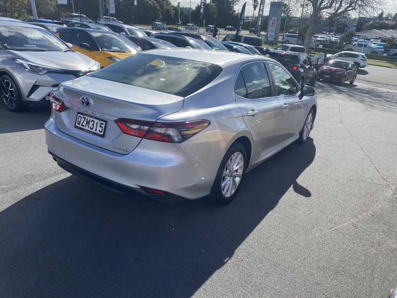 2024 Toyota Camry GX 2.5P HEV ECVT FWD SD/4D/5S... image 2