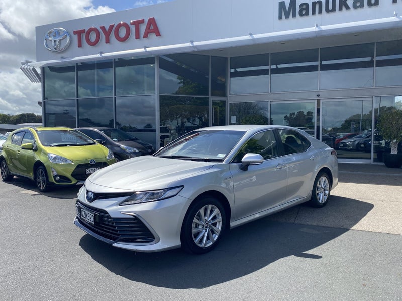 2024 Toyota Camry GX 2.5P Hybrid image 5