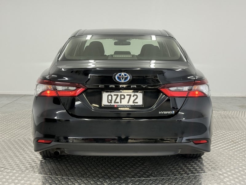 2024 Toyota Camry GX 2.5P Hybrid image 4