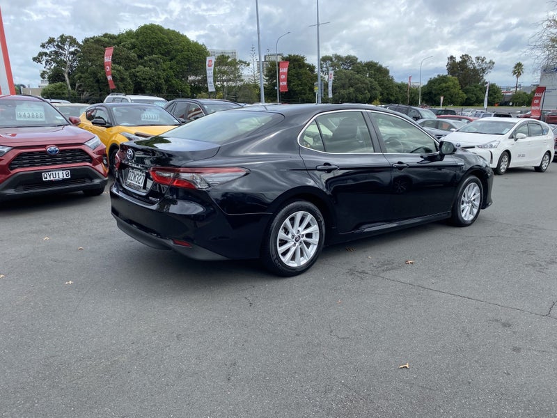 2024 Toyota Camry GX 2.5P Hybrid image 2