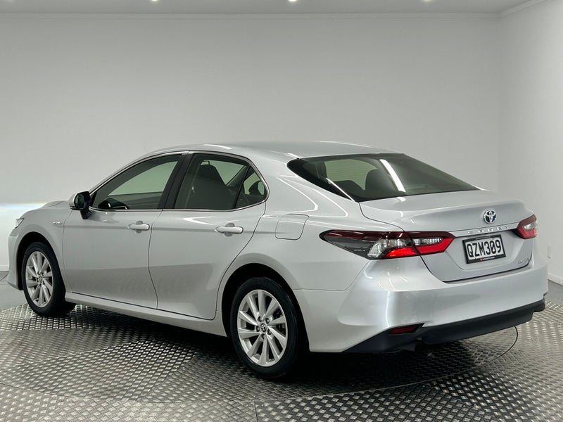 2024 Toyota Camry GX 2.5P Hybrid image 5