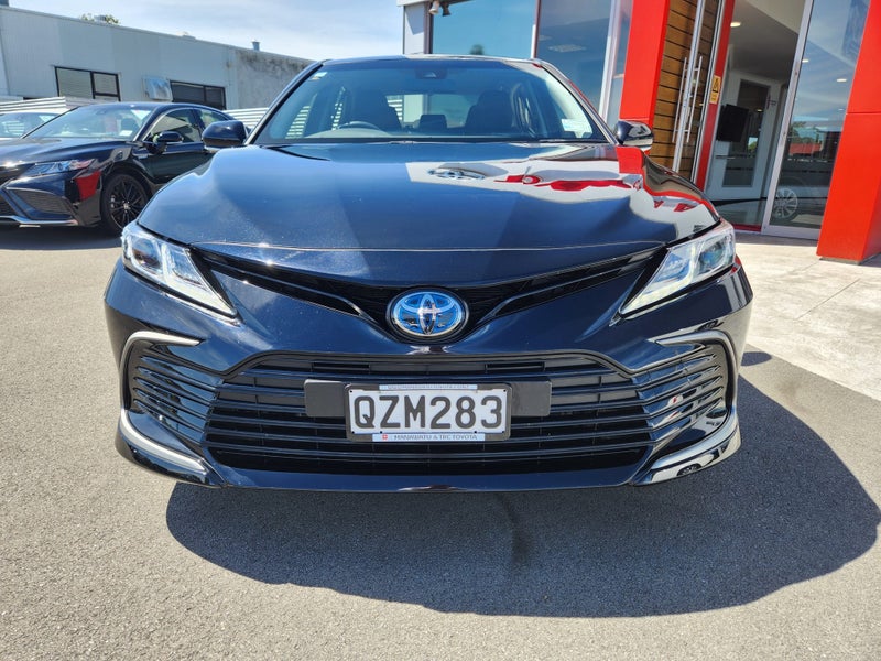 2024 Toyota Camry GX 2.5P Hybrid FWD Automatic... image 2