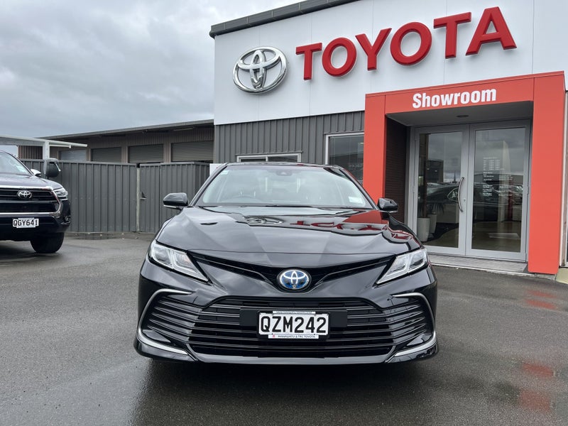 2024 Toyota Camry GX 2.5P Hybrid FWD Automatic... image 2