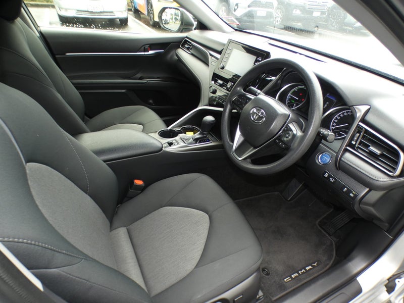 2024 Toyota Camry GX HYBRID image 2