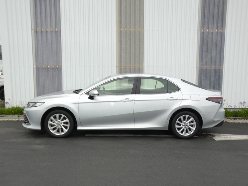 2024 Toyota Camry GX HYBRID image 4