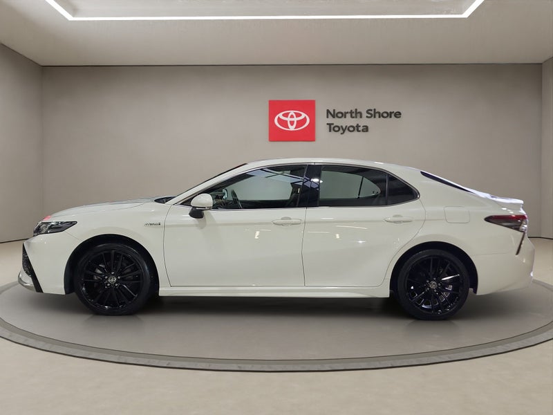 2024 Toyota Camry SX 2.5L Hybrid FWD Sedan image 4