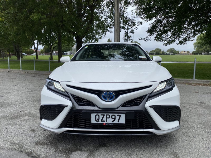 2024 Toyota Camry SX 2.5P HEV image 2