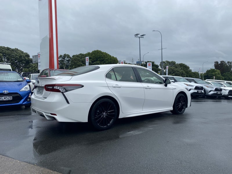 2024 Toyota Camry SX 2.5P HEV ECVT FWD SD/4D/5S... image 2