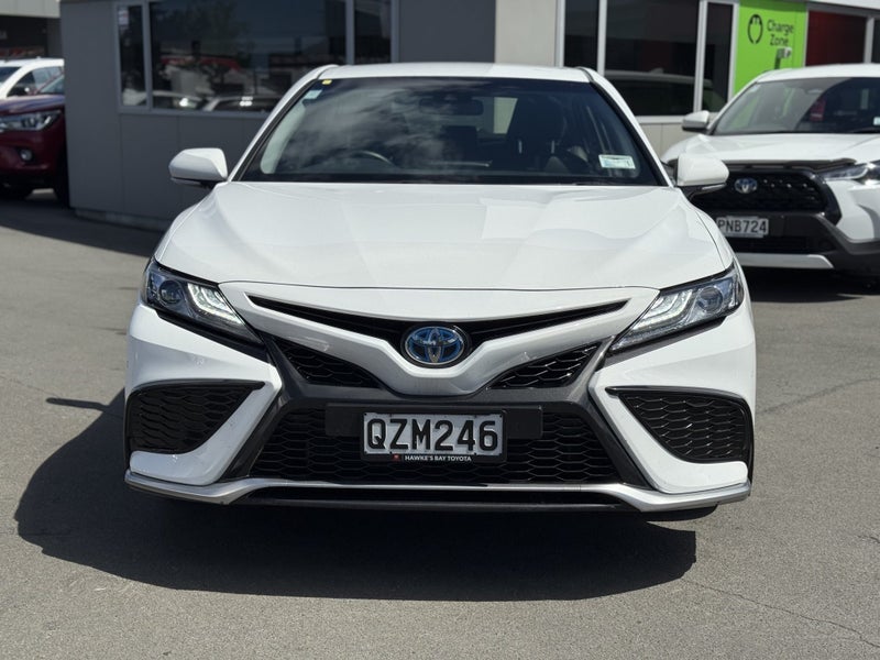 2024 Toyota Camry SX 2.5P Hybrid image 5