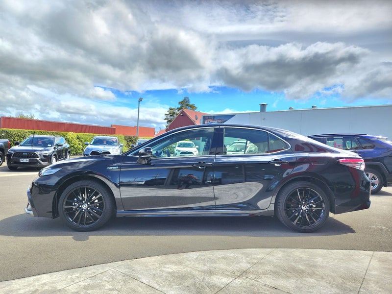 2024 Toyota Camry SX 2.5P Hybrid Automatic Sedan image 5