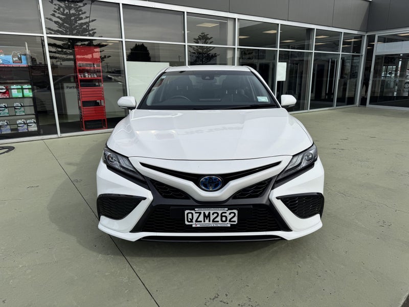 2024 Toyota Camry SX 2.5P Hybrid FWD Automatic... image 2