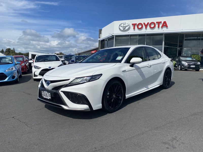 2024 Toyota Camry SX 2.5P Hybrid Sedan image 5