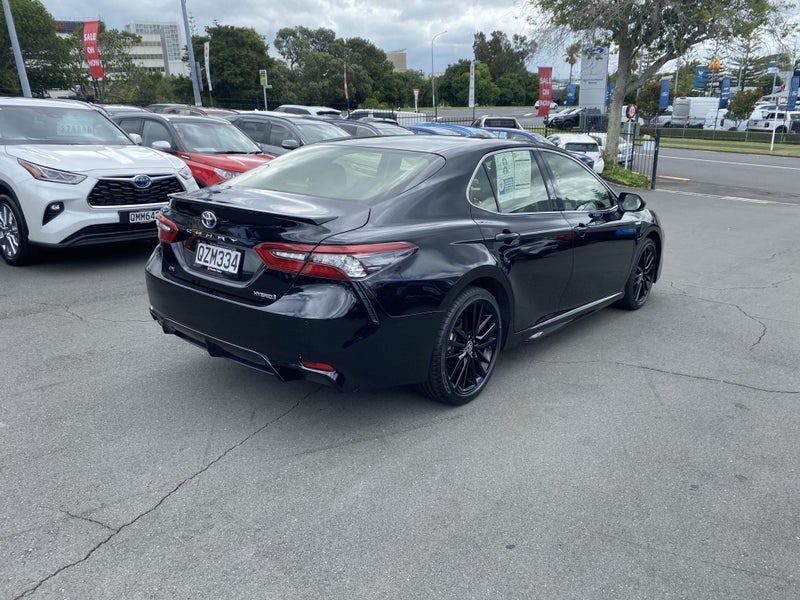 2024 Toyota Camry SX 2.5P Hybrid Sedan image 2