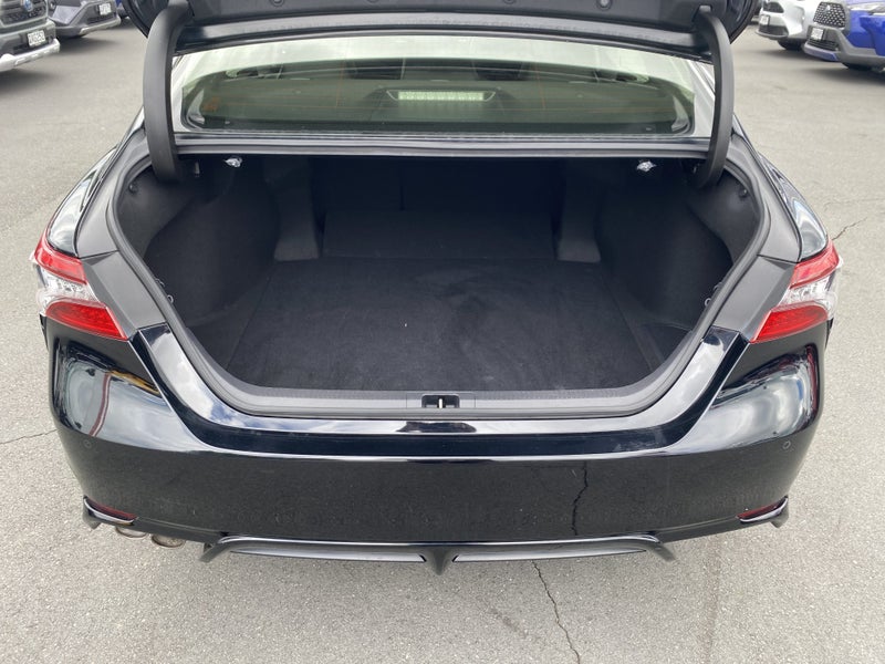 2024 Toyota Camry SX 2.5P Hybrid Sedan image 4